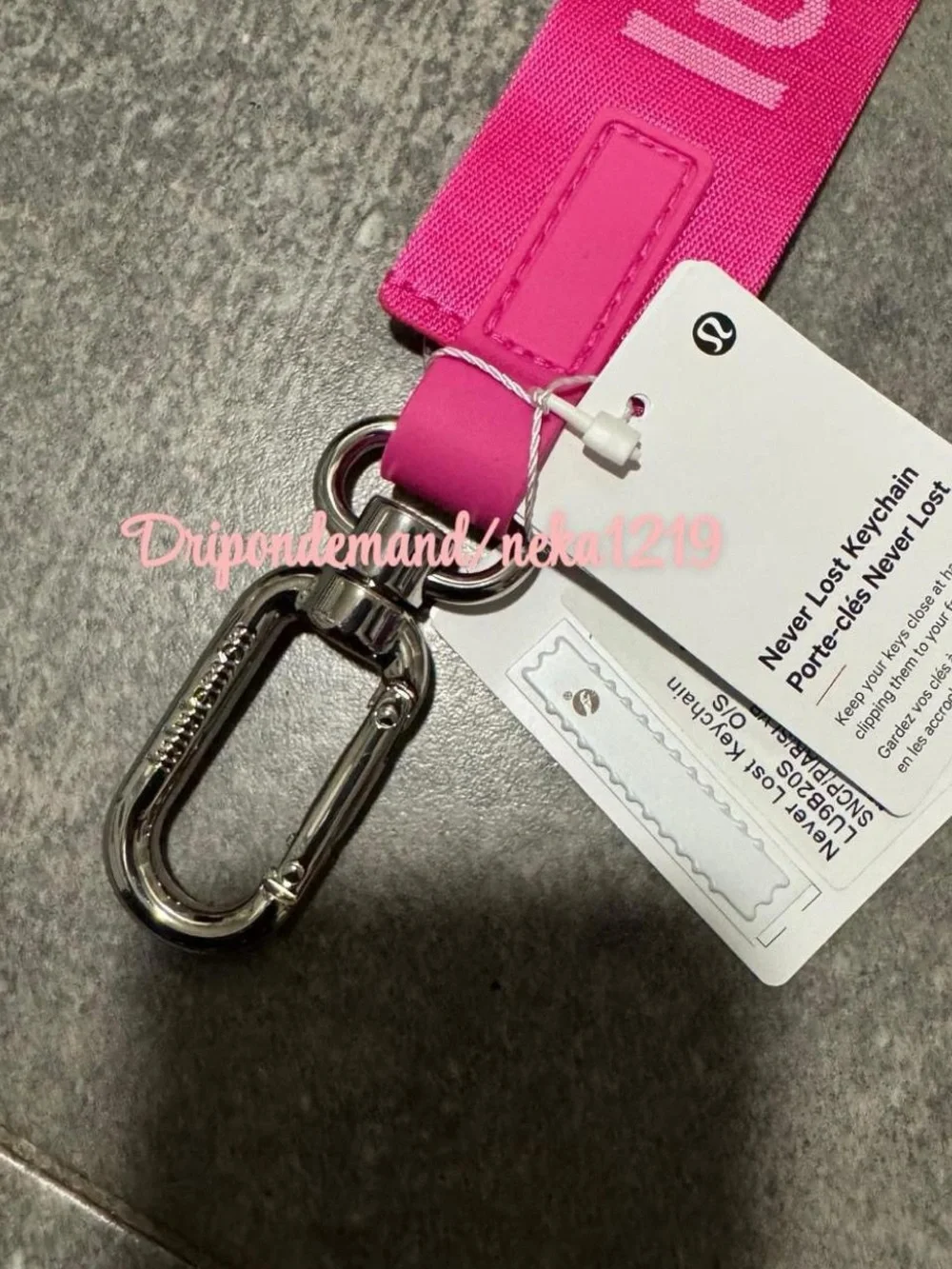 Lululemon Never Lost Keychain- Sonic Pink/Pink Pearl/Silver